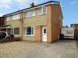 44, Barnfield, Preston PR4 4GE