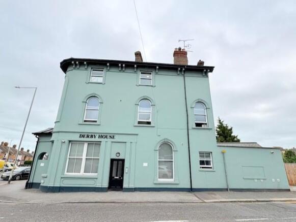 derbynewfront2.jpg