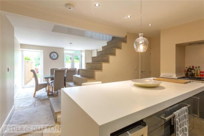 Kitchen/Dining Room