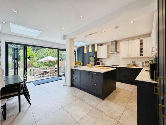 Kitchen/dining area