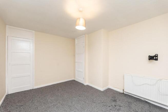 3 bed Semi-Detached for sale Image 12