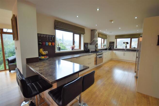 09 chapel Bank House, HX6 4DB.JPG