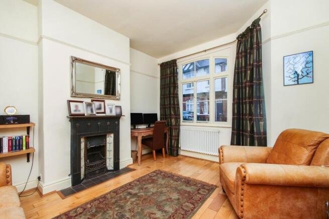 3 bed Terraced for sale Image 6