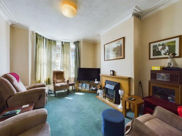 CAM01576G0-PR0052-STILL004.jpg