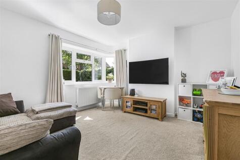 Lymescote Gardens, Sutton