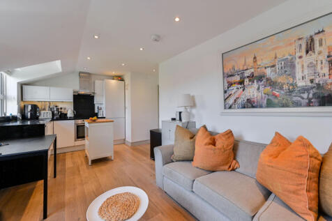 Abberley Mews, Clapham, London, SW4