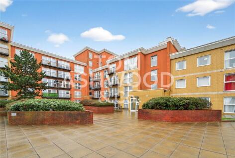 Memorial Heights, Monarch Way, Ilford, Essex, IG2