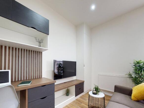 1 bed Apartment to rent Image 12