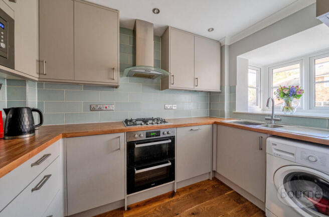 a07df025-136d-463...