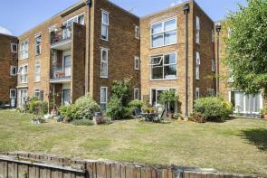 27, River Park, Hemel Hempstead HP1 1RB