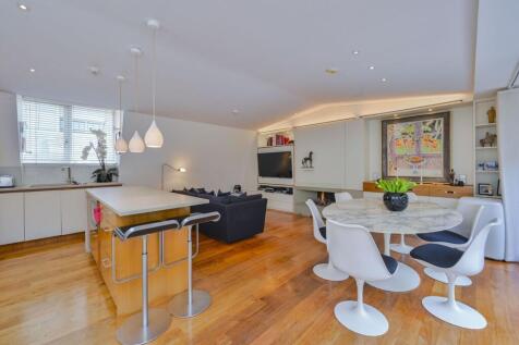 Cadogan Lane, Knightsbridge, London, SW1X