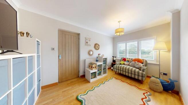Copperfield Drive, Thornhill, Cardiff photo 4