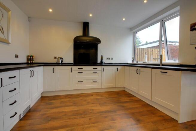 Kitchen/Diner/Family Room
