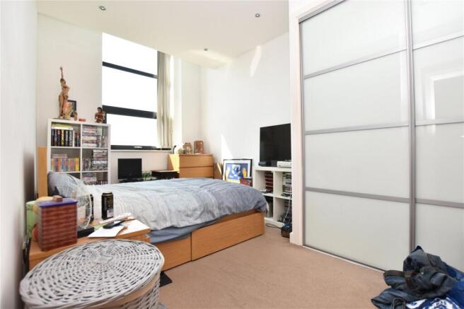 2 bed Apartment for sale Image 8