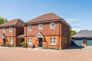 4, Eleanor Place, Farnham GU9 8FR