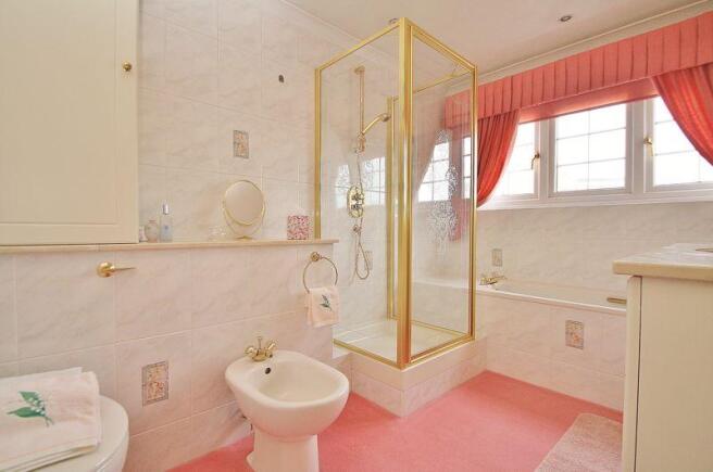 Ensuite