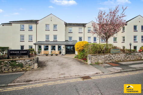 2 Strand Court, The Espalande, Grange over Sands