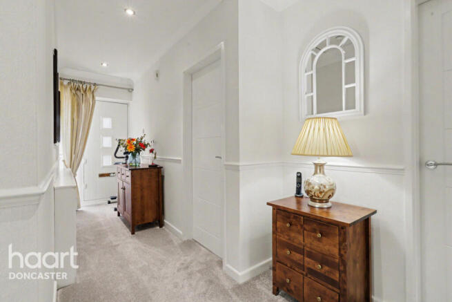 3 bed Detached Bungalow for sale Image 5