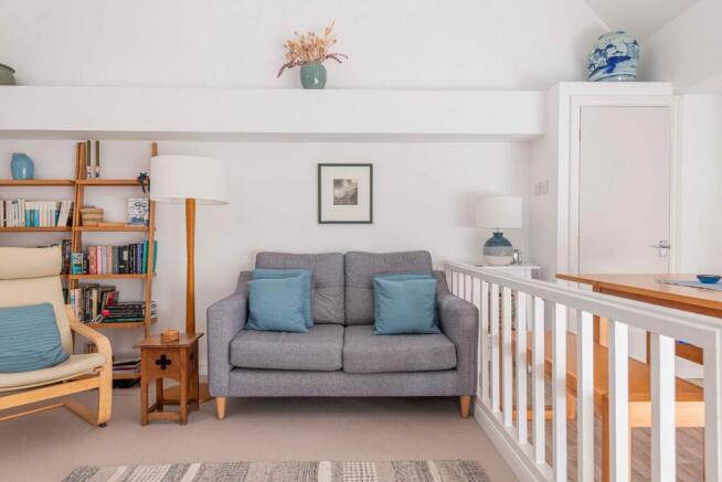 Living Room (6)