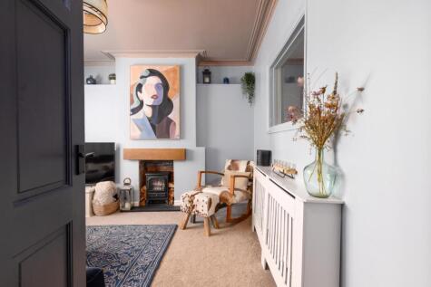 Merrywood Close, Southville