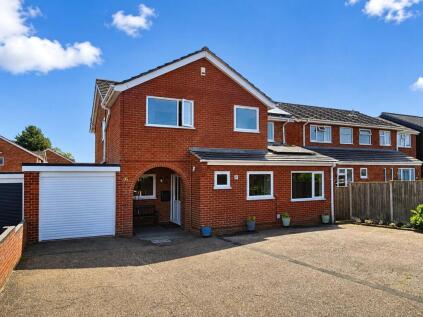 Hewitts Lane, Wymondham, Norfolk, NR18