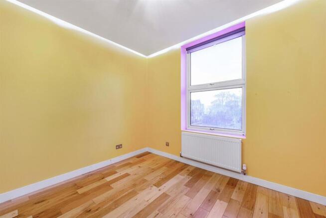 32020_davies_and_davies_198b_seven_sisters_rd_4_lo