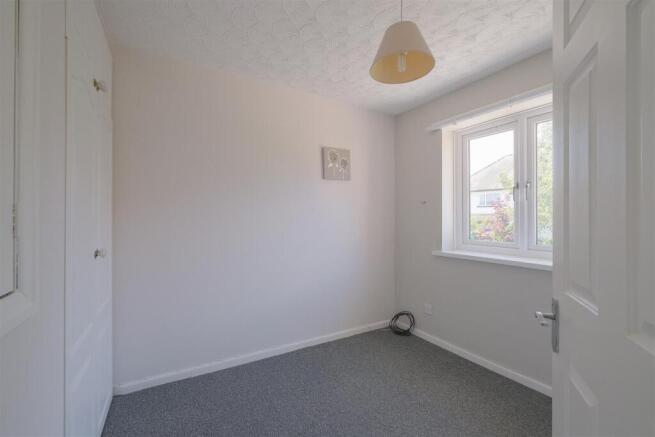 2 bed Semi-Detached for sale Image 9