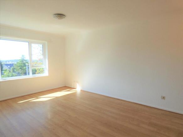 Light, Bright Living