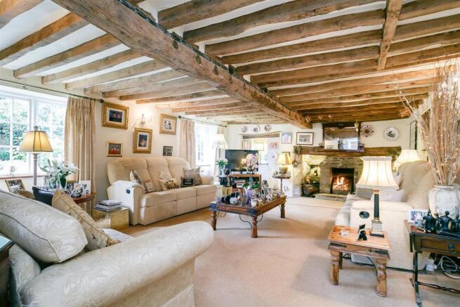 8299564-interior04.jpg