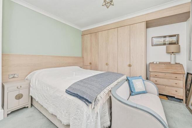 3 bed Detached Bungalow for sale Image 10