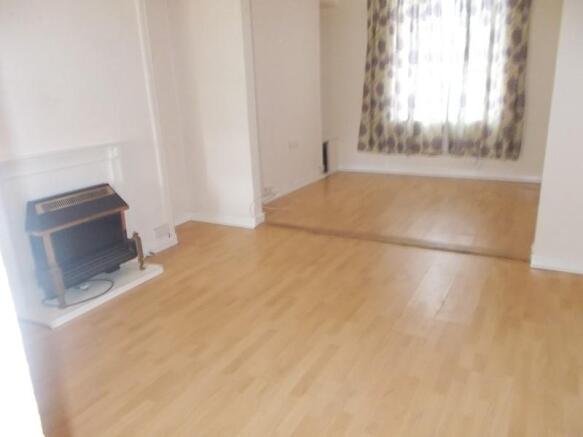 Living/dining area