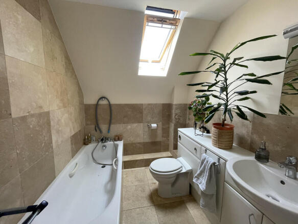 Main bathroom