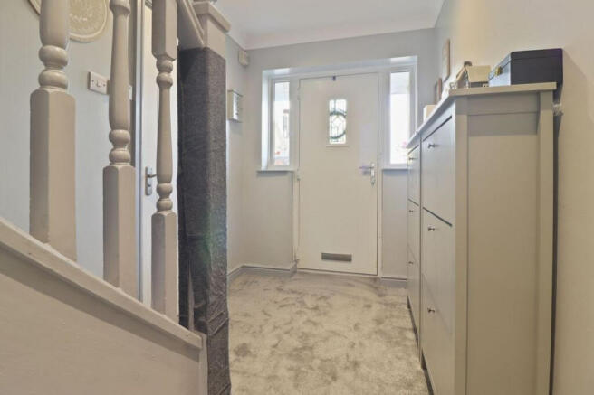 5 bed Detached for sale Image 10