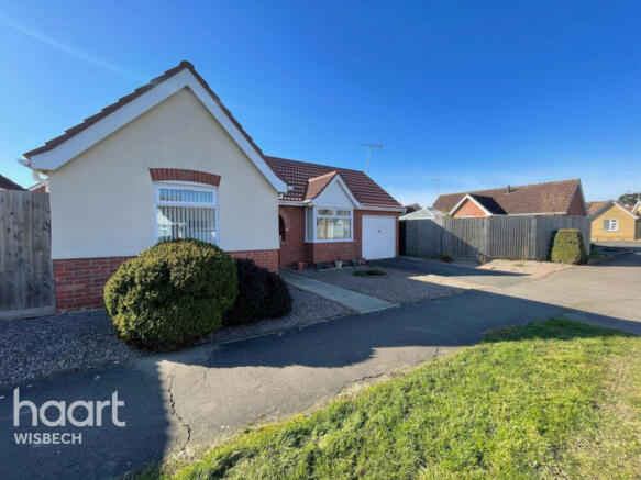 2-bed detached on Malt Drive, Wisbech, £220,000