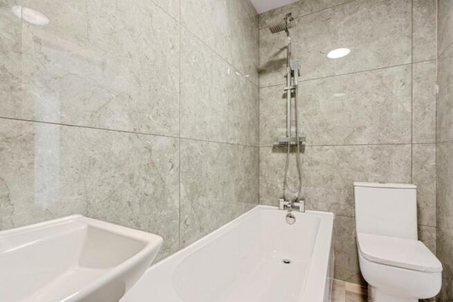 2 bed Terraced for sale Image 9