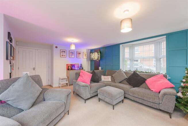 Clarence Place, Ashby-De-La-Zouch, LE65 photo 4