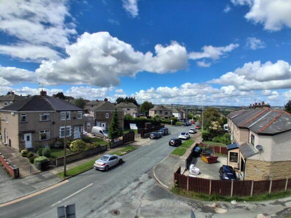 5 bed Terraced for sale Image 9