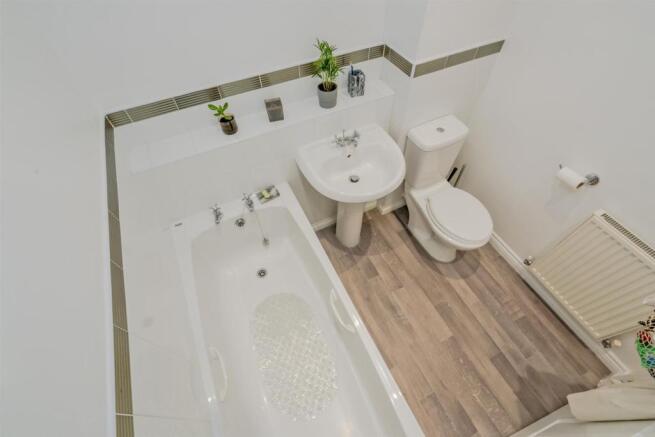23, Strauss Drive, Cannock, Staffordshire, WS11 7U