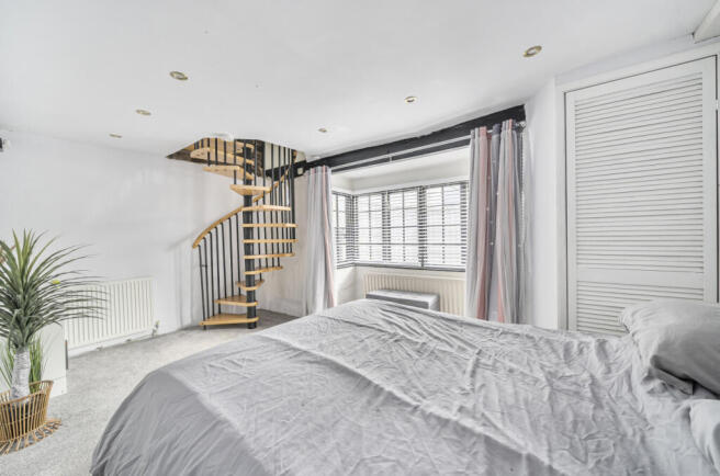 1329295-13-687fbc...