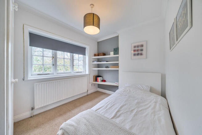 1411077-20-698f2b...