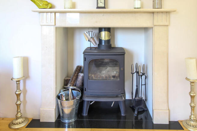 Sitting Room Log ...