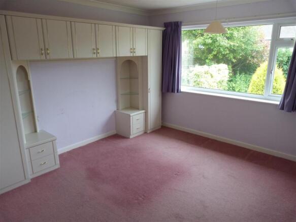 BEDROOM 1