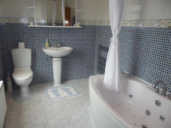 Master Ensuite