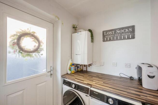 3 bed Detached for sale Image 8