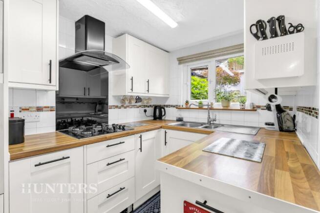 2 bed Terraced for sale Image 10