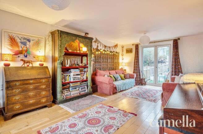 SITTING ROOM