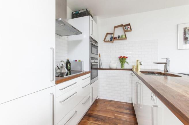 Kitchen/ Lounge