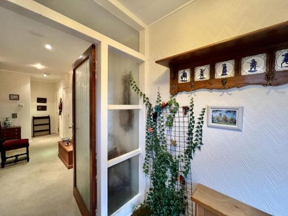 2 Woodlands Avenue, Kirkcudbright - Williamson and