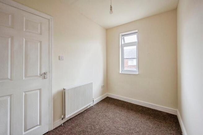 2 bed Terraced for sale Image 9