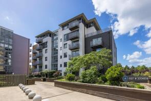 Flat 107, Nebraska Building, Deals Gateway, Greenwich, London SE13 7RT